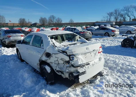 2013 Toyota Corolla L z USA, uszkodzony, nr VIN 2T1BU4EE5DC100079